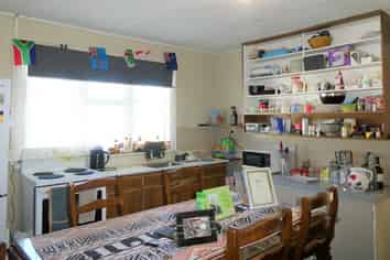 48 Oxford Street, Greymouth Surrounds