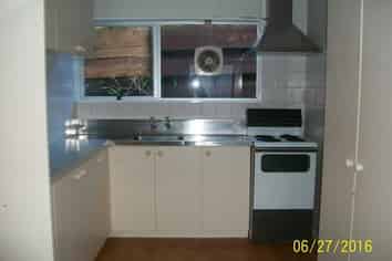 14B Rosewarne Crescent, Glendene