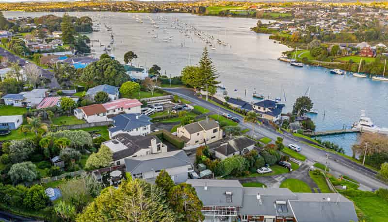 3/12 Bridge Street, Panmure