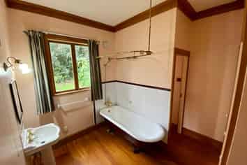 48 Dexter Ave, Mount Eden