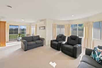 45 Longford Park Drive, Takanini