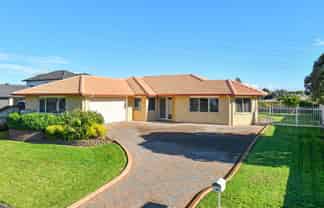 45 Longford Park Drive, Takanini