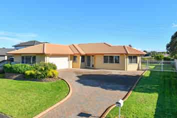 45 Longford Park Drive, Takanini