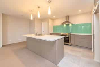 53 Liberty Crescent, Beachlands