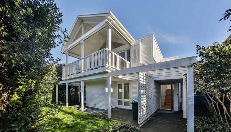 10 New Street, Saint Marys Bay