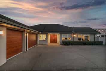 42 Sovereign Street, Flat Bush