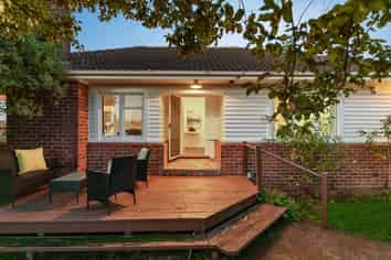33 Meadowbank Road, Meadowbank