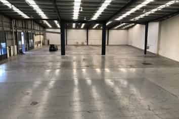 Warehouse and Large Yard