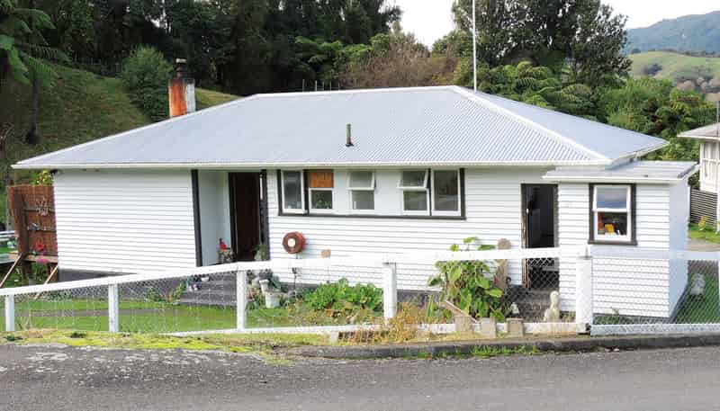 20 Western Extension, 