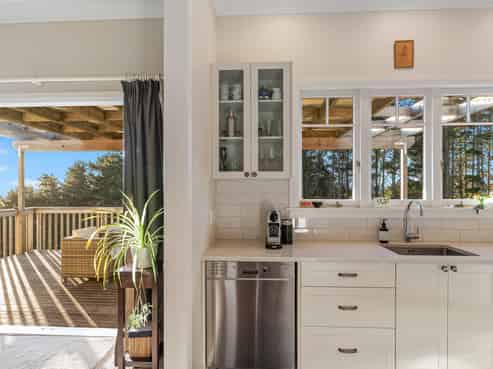 a/408 Paremoremo Road, Paremoremo