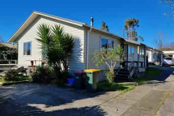 7 Kaka Street, Western Heights