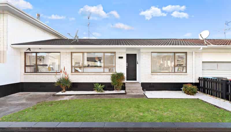 2 Griffin Avenue, Epsom