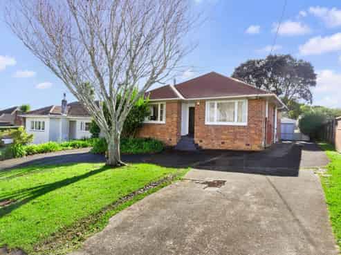 37 Savoy Road, Glen Eden
