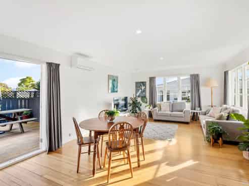 22 Strid Road, Te Atatu South