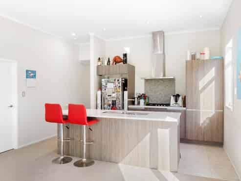 7 Barcliff Terrace, Gulf Harbour