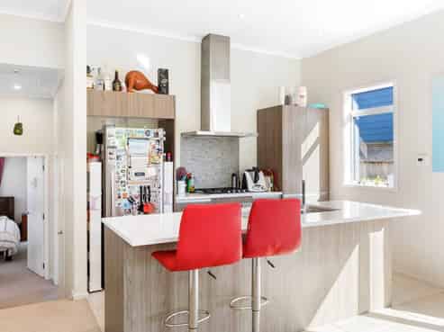 7 Barcliff Terrace, Gulf Harbour