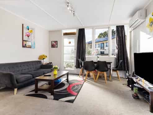 14/31 Blease Street, New Lynn