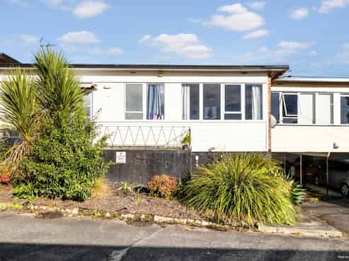 14/31 Blease Street, New Lynn