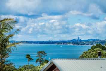 39 Toroa Street, Torbay