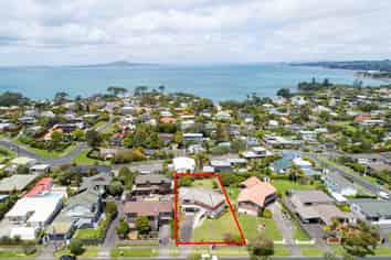 39 Toroa Street, Torbay