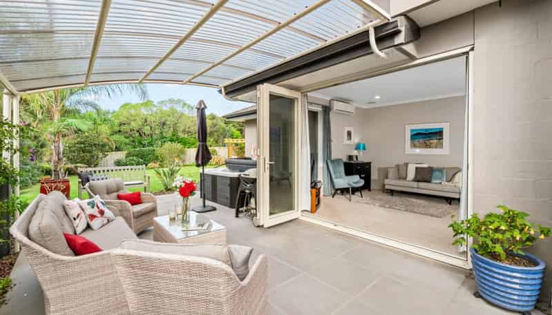 7 Constellation Avenue, Beachlands