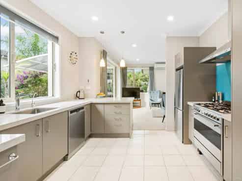 7 Constellation Avenue, Beachlands