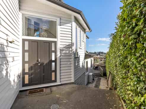 26A Sunset Road, Unsworth Heights