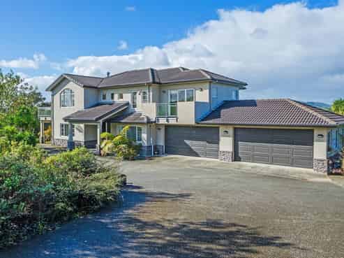 113 & 137 Broomfields Road, Whitford