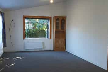 30 Romilly Street, Westport