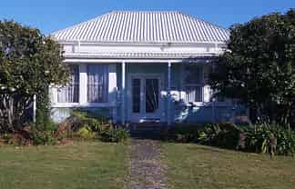 30 Romilly Street, Westport