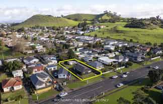 118 Coronation Road, Mangere Bridge