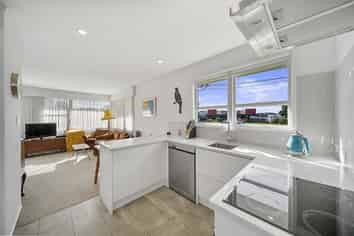 118 Coronation Road, Mangere Bridge