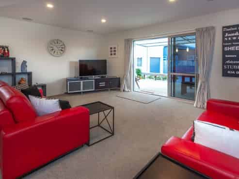 101B Leander Road, Whangamata