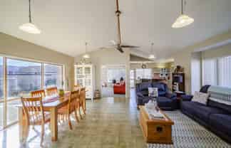 10 Amanda Place, Mayfair