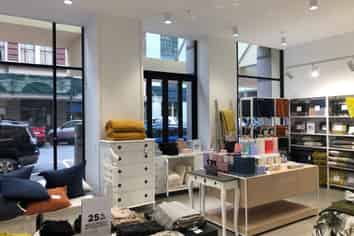 HIGH QUALITY SHOWROOM & RETAIL SPACE