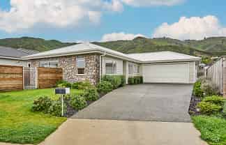 33 Henrietta Maxwell Grove, Wainuiomata