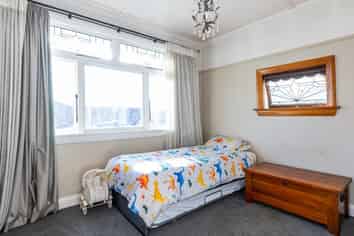 28 Bowker Street, Kensington