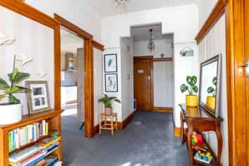 28 Bowker Street, Kensington