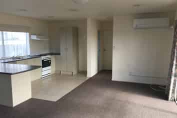 9A Woodall Place, Totara Vale