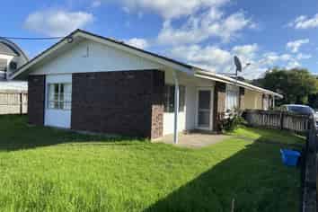 1/40 Western Hills Drive, Whau Valley