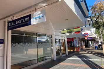 Professional Office in CBD