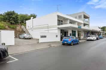 Cafe Business in Glendowie at a bargain price