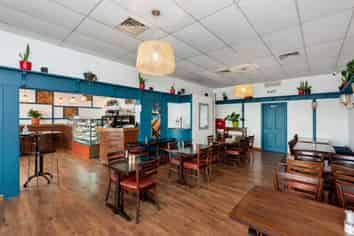 Cafe Business in Glendowie at a bargain price