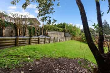 24 Garthwood Road, Hillcrest