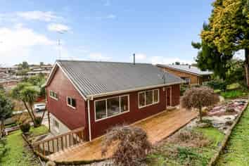 24 Garthwood Road, Hillcrest