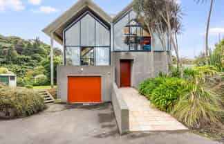 49 Wairere Road, Belmont