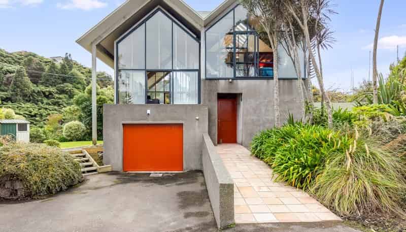 49 Wairere Road, Belmont