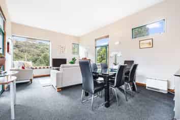 49 Wairere Road, Belmont