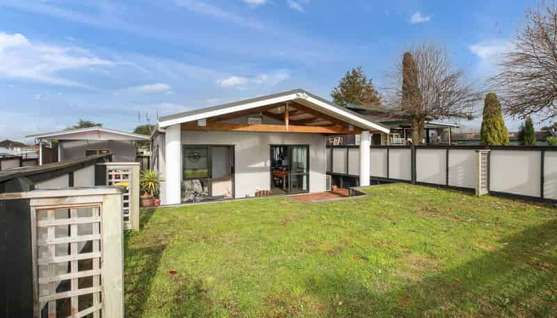 60B Kerepehi Town Road, 