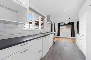 6 Forsyth St, Saint Andrews